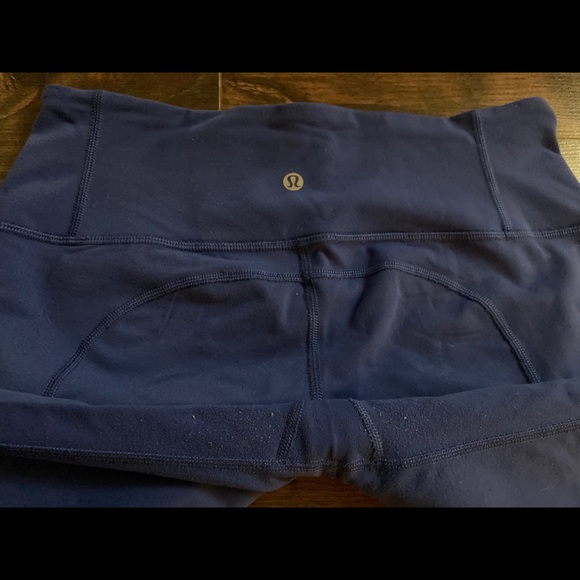 Lululemon Gather and Crow II crops - Picture 3 of 5